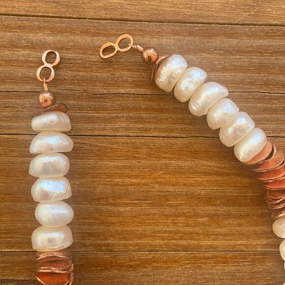 Gorgeous pearl and copper Strand - Picture 8 of 9